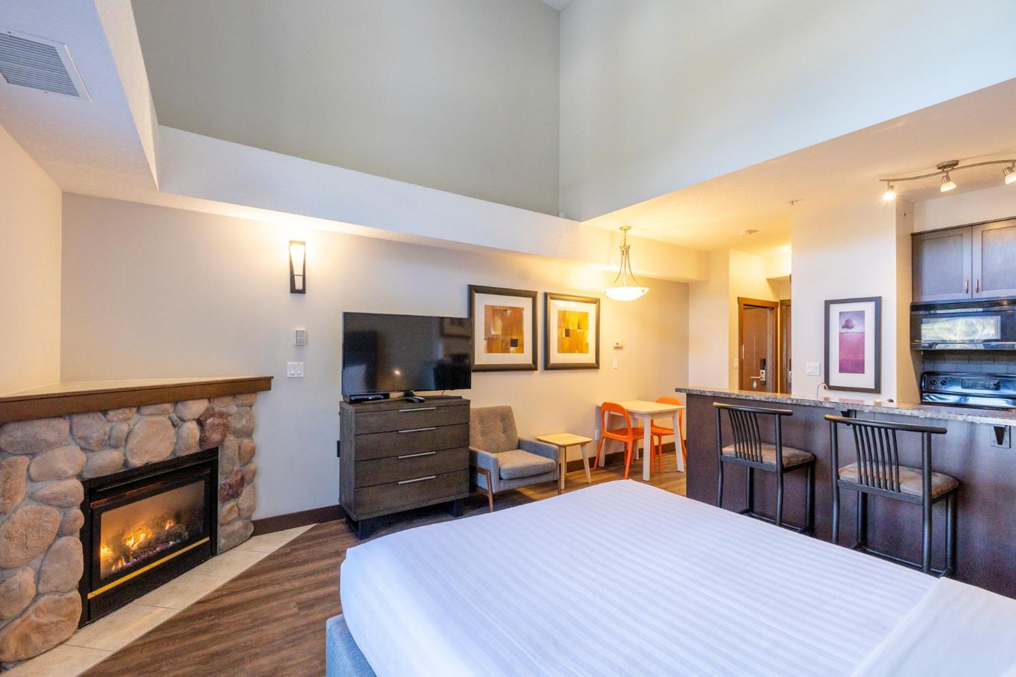 Silver Rock By Stayin Appartement Fernie