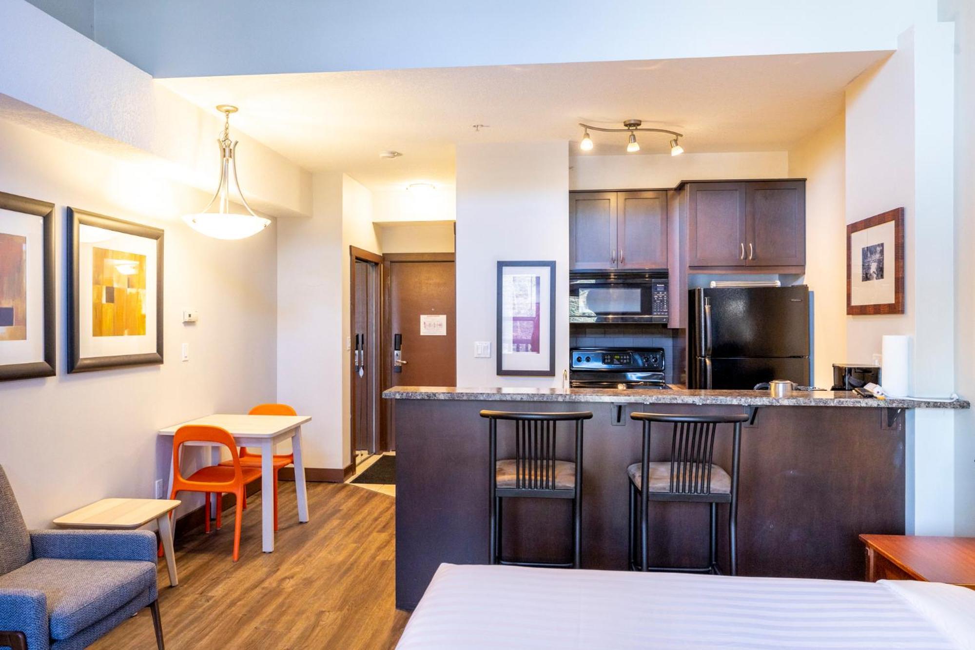 Silver Rock By Stayin Appartement Fernie